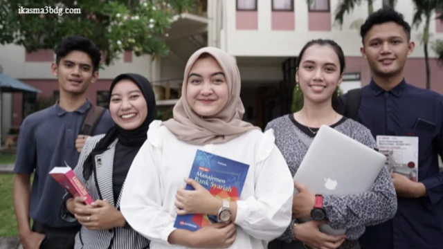 Universitas Swasta Terbaik di Surabaya